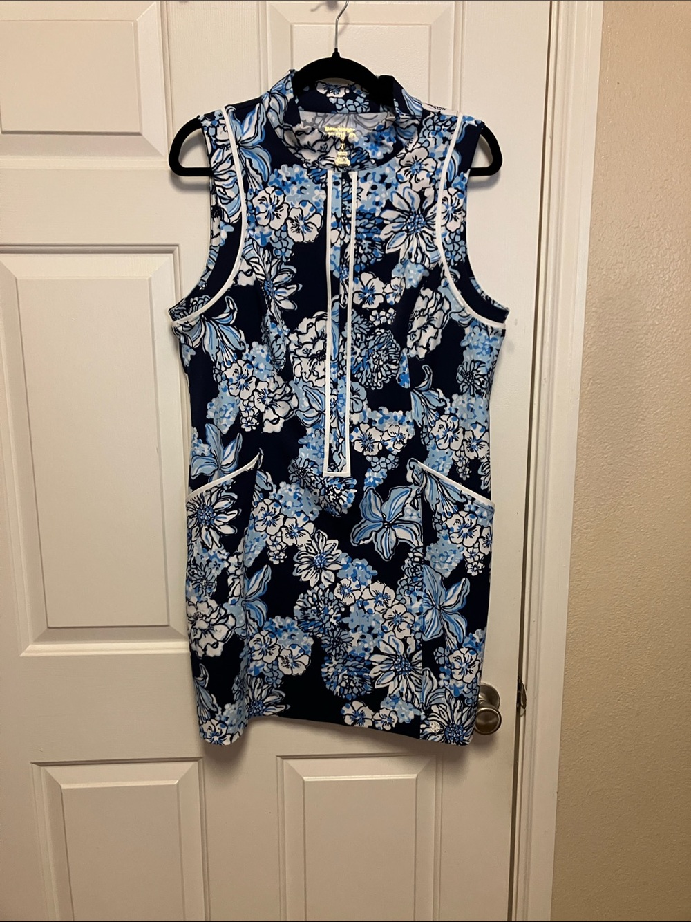 Lilly Pulitzer UPF 50+ Luxletic Kathy Dress Size 14 - Picture 3 of 8